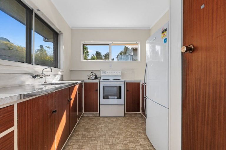Photo of property in 137 Bellevue Road, Brookfield, Tauranga, 3110
