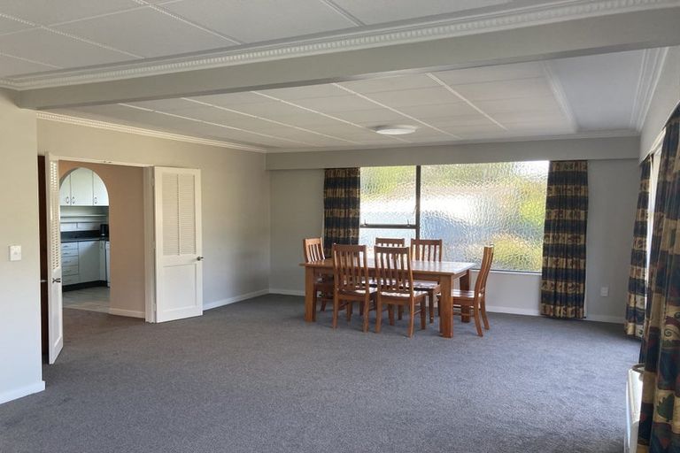 Photo of property in 60 Standen Street, Karori, Wellington, 6012