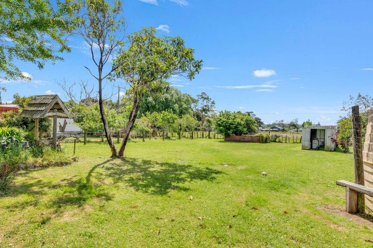 Photo of property in 14 Uawa Parade, Tolaga Bay, 4077