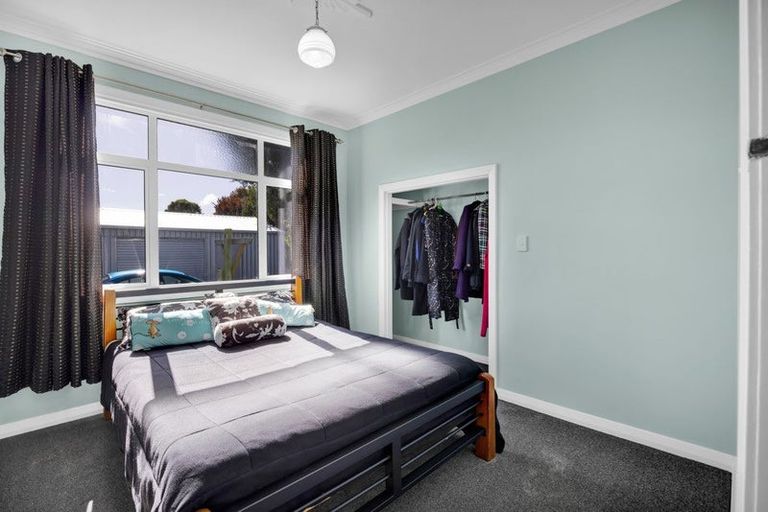 Photo of property in 330 South Road, Hawera, 4610