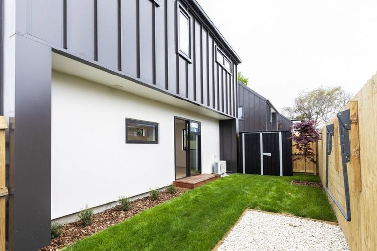Photo of property in 26 Hargest Crescent, Sydenham, Christchurch, 8023