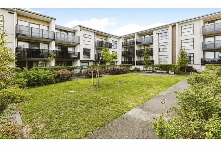 Photo of property in 204/69b Hall Avenue, Mangere, Auckland, 2022