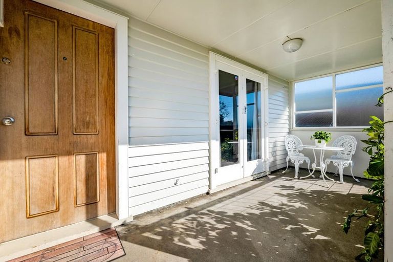 Photo of property in 37 Reid Avenue, Hawera, 4610