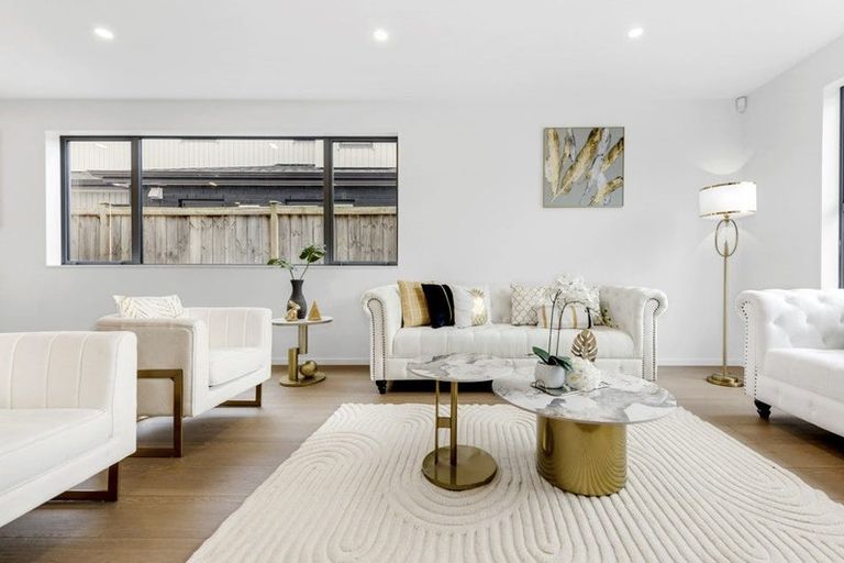 Photo of property in 6 Bendridge Street, Flat Bush, Auckland, 2019