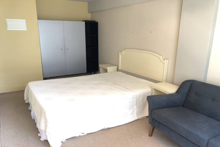 Photo of property in St Pauls Apartments, 63/43u Mulgrave Street, Thorndon, Wellington, 6011
