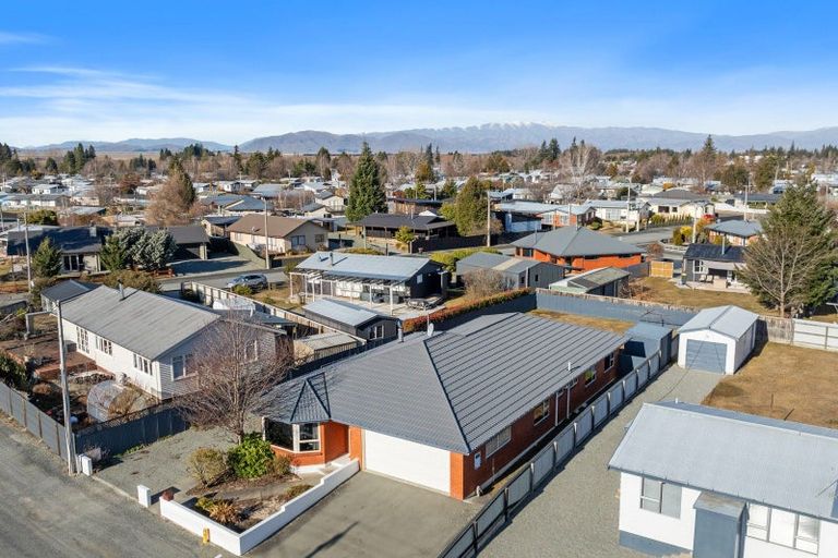 Photo of property in 189 Mackenzie Drive, Twizel, 7901