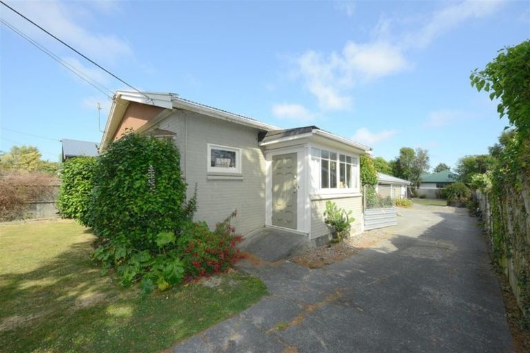 Photo of property in 16 Radley Street, Woolston, Christchurch, 8023