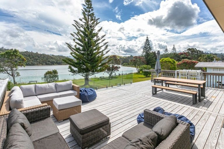 Photo of property in 117a Patuwai Drive, Whangamata, 3620