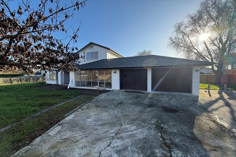 Photo of property in 20 Queenswood Gardens, Mairehau, Christchurch, 8052