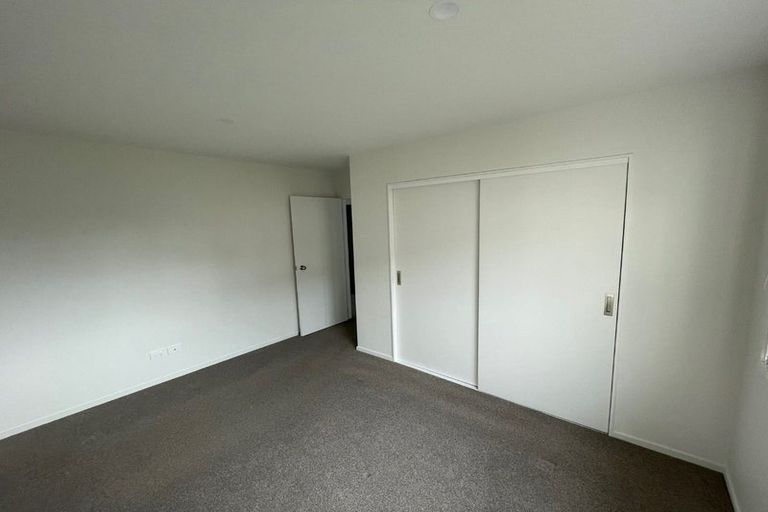 Photo of property in 9 Kapuarangi Lane, Papakura, 2110