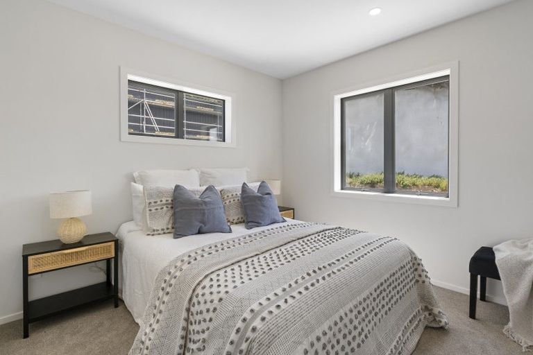 Photo of property in 62 Tiketike Way, Brooklyn, Wellington, 6021