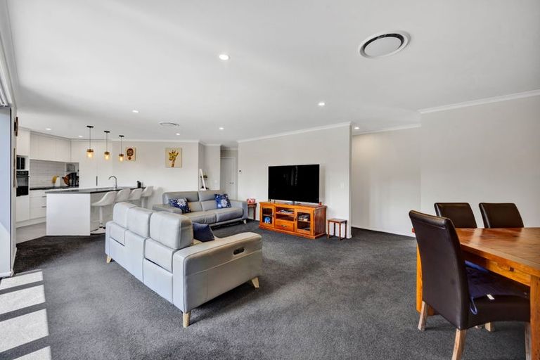 Photo of property in 202 Turuturu Road, Hawera, 4674