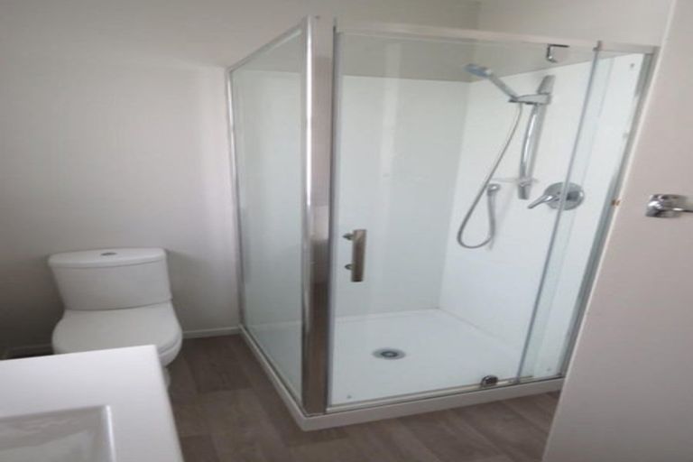 Photo of property in 235 Tukapa Street, Westown, New Plymouth, 4310