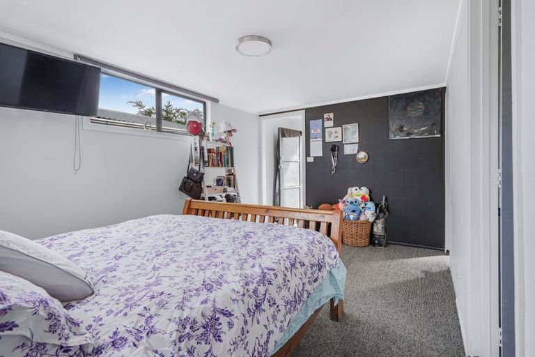 Photo of property in 1 Patricia Avenue, Hamilton East, Hamilton, 3216