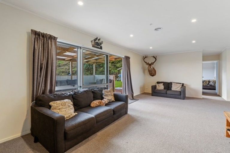Photo of property in 1168 Oturoa Road, Hamurana, Rotorua, 3072