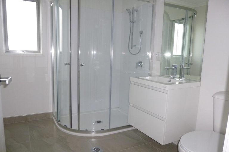 Photo of property in 70u3 Mahoe Street, Melville, Hamilton, 3206