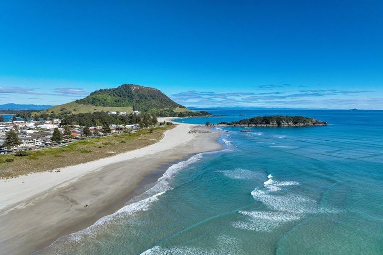 Photo of property in 2/48 Marine Parade, Mount Maunganui, 3116