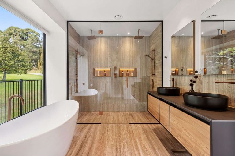 Photo of property in 13 Oakhill Lane, Richmond, 7020