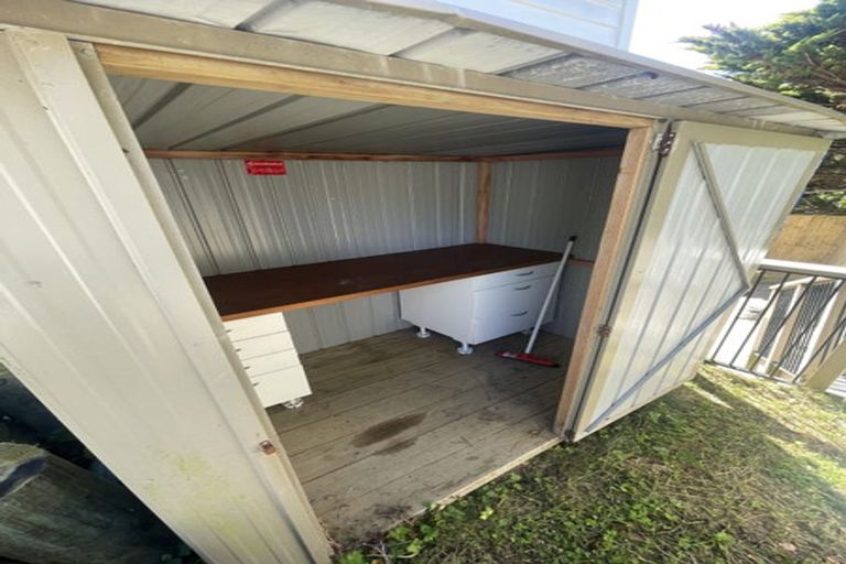 Photo of property in 8 Atlanta Grove, Brooklyn, Wellington, 6021