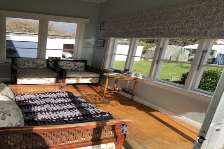 Photo of property in 11 Miranda Street, Stratford, 4332