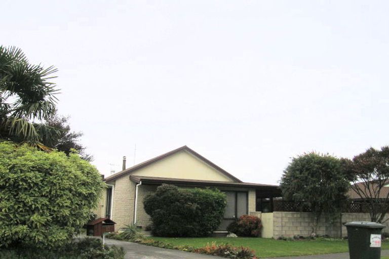 Photo of property in 11 Lowther Place, Taradale, Napier, 4112