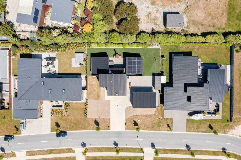 Photo of property in 65 Infinity Drive, Wanaka, 9305