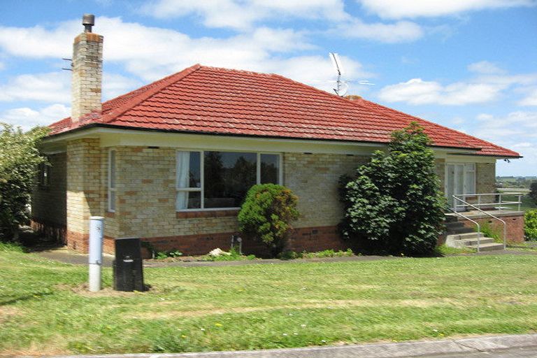 Photo of property in 34a Landscape Road, Pukekohe, 2120