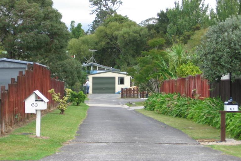 Photo of property in 59 Butterworth Drive, Glendene, Auckland, 0602