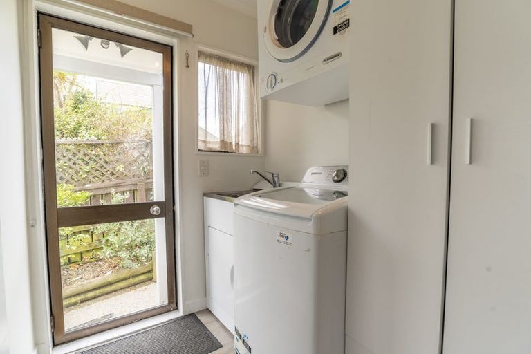 Photo of property in 2/79 Cunliffe Street, Churton Park, Wellington, 6037