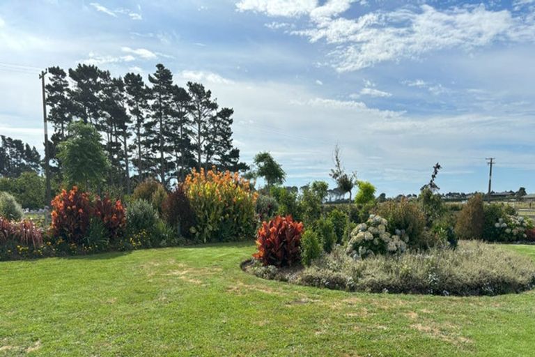Photo of property in 60 Turangi Road, Motunui, Waitara, 4383