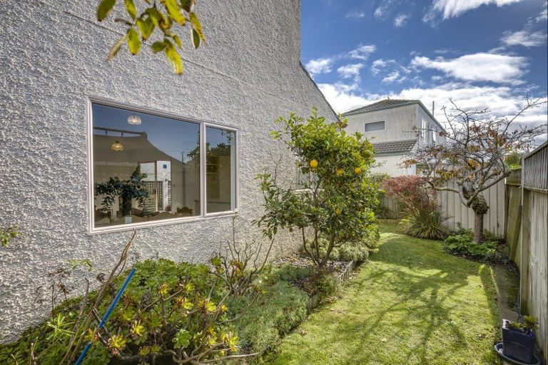 Photo of property in 13/180 Charles Street, Westshore, Napier, 4110