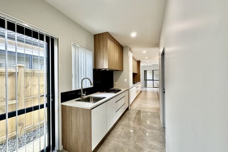 Photo of property in 60 Castlebane Drive, Flat Bush, Auckland, 2019