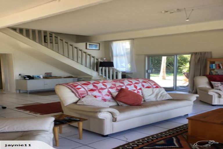 Photo of property in 473 Hibiscus Coast Highway, Orewa, 0931