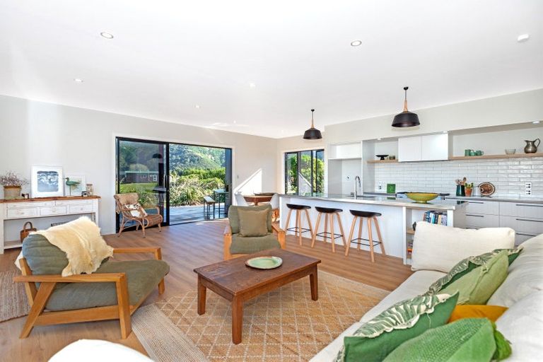 Photo of property in 4 Tarapuka Way, Mahia, Nuhaka, 4198