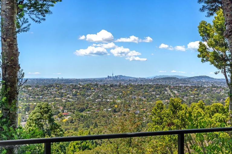 Photo of property in 242 Konini Road, Titirangi, Auckland, 0604