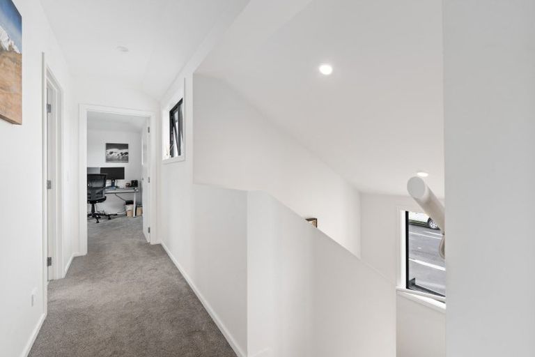 Photo of property in 1a Kings Avenue, South Dunedin, Dunedin, 9012