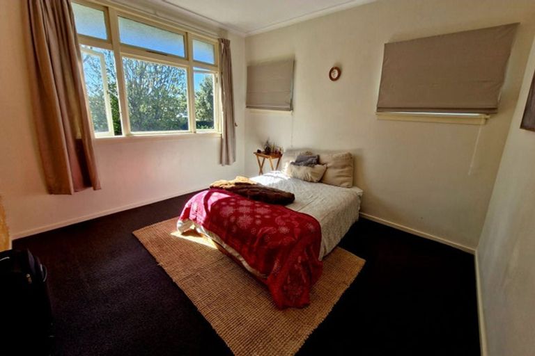 Photo of property in 42 Joseph Street, Waverley, Invercargill, 9810