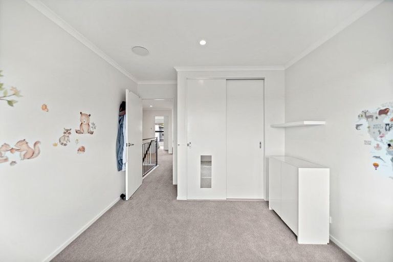 Photo of property in 37 Matairangi Avenue, Totara Heights, Auckland, 2105