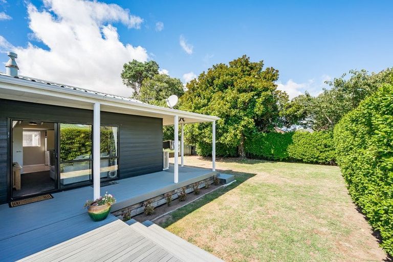 Photo of property in 11 Sunburst Court, Paraparaumu Beach, Paraparaumu, 5032