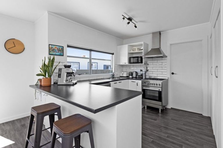 Photo of property in 404a Burnett Street, Mahora, Hastings, 4120