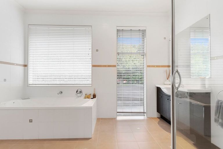 Photo of property in 127 Hingaia Road, Karaka, Papakura, 2580