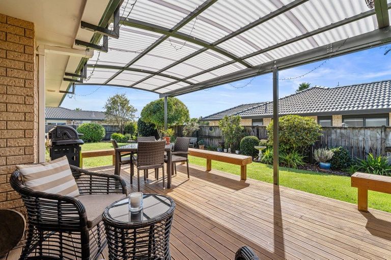 Photo of property in 5 Mahonia Place, Pyes Pa, Tauranga, 3112