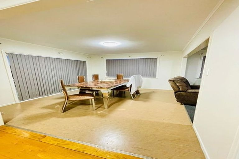 Photo of property in 25 Rosehill Drive, Rosehill, Papakura, 2113