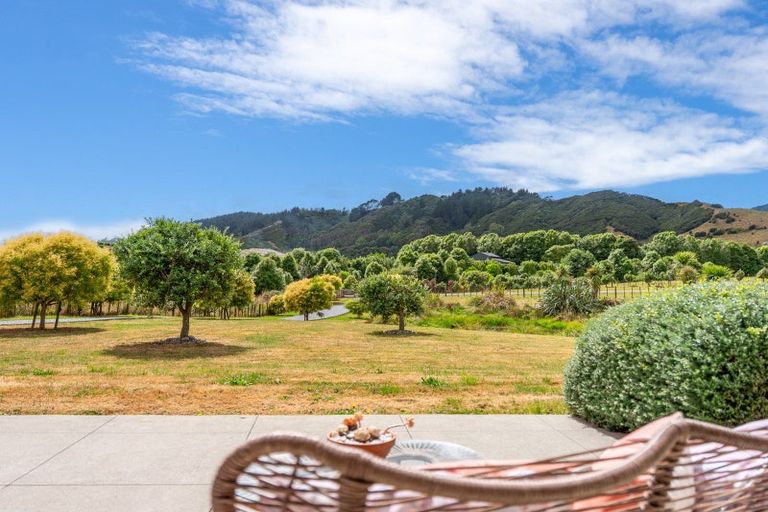 Photo of property in 38 Mountain View Drive, Manakau, Otaki, 5583