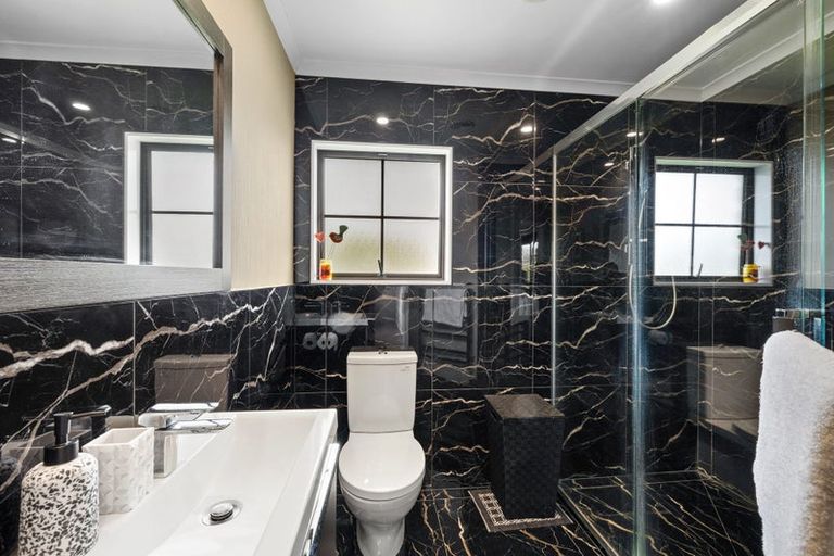 Photo of property in 544 Manutahi Road, Lepperton, New Plymouth, 4373