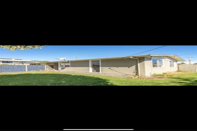 Photo of property in 44 Manuka Street, Castlecliff, Whanganui, 4501