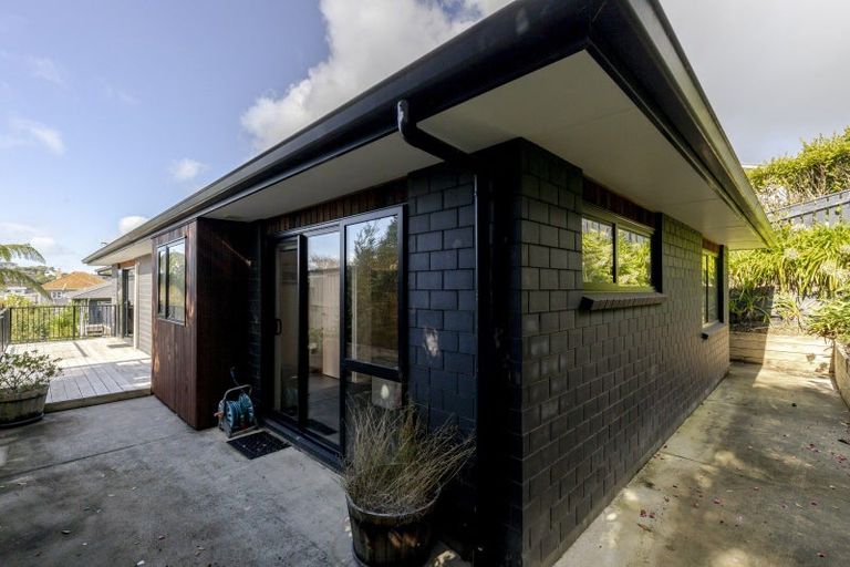 Photo of property in 58b Lorna Street, Lynmouth, New Plymouth, 4310