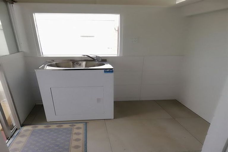 Photo of property in 2/10 Spencer Street, Addington, Christchurch, 8024