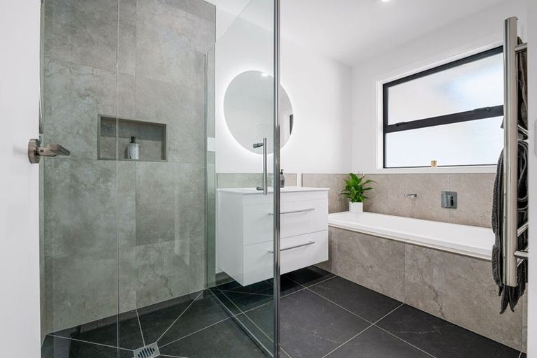 Photo of property in 3b Te Rerenga Terrace, Cambridge, 3434