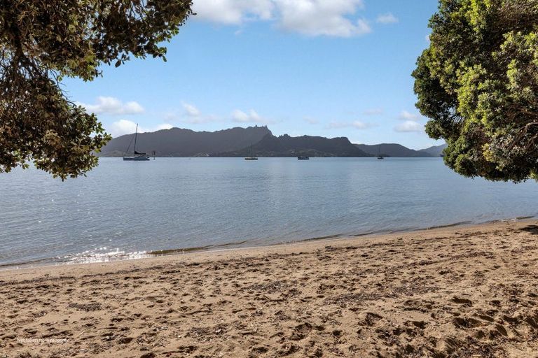 Photo of property in 152d One Tree Point Road, One Tree Point, 0118